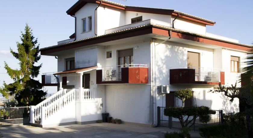 阿特里A Casa Di Gio'住宿加早餐旅馆 外观 照片